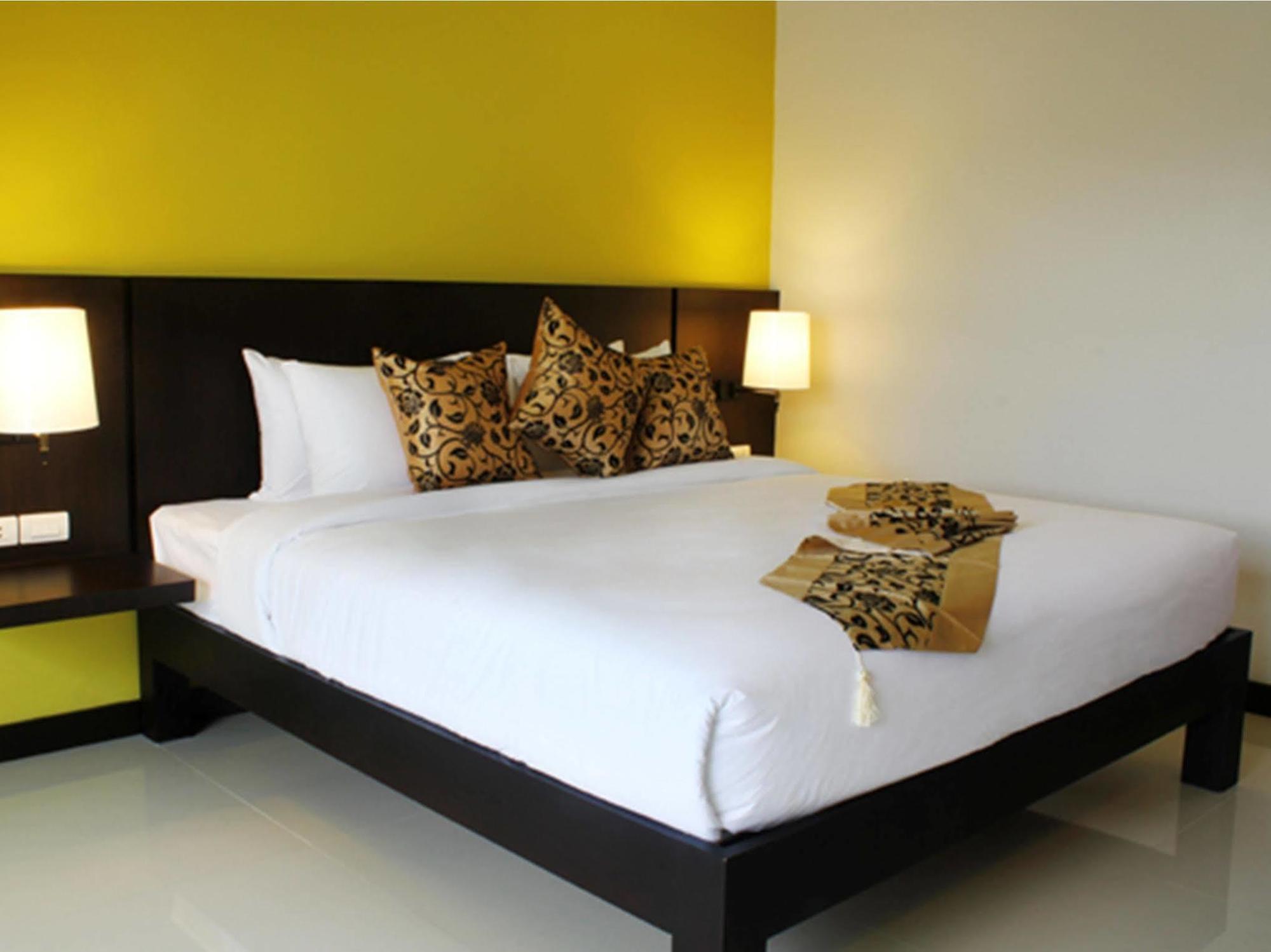 Simplitel Otel Karon Dış mekan fotoğraf